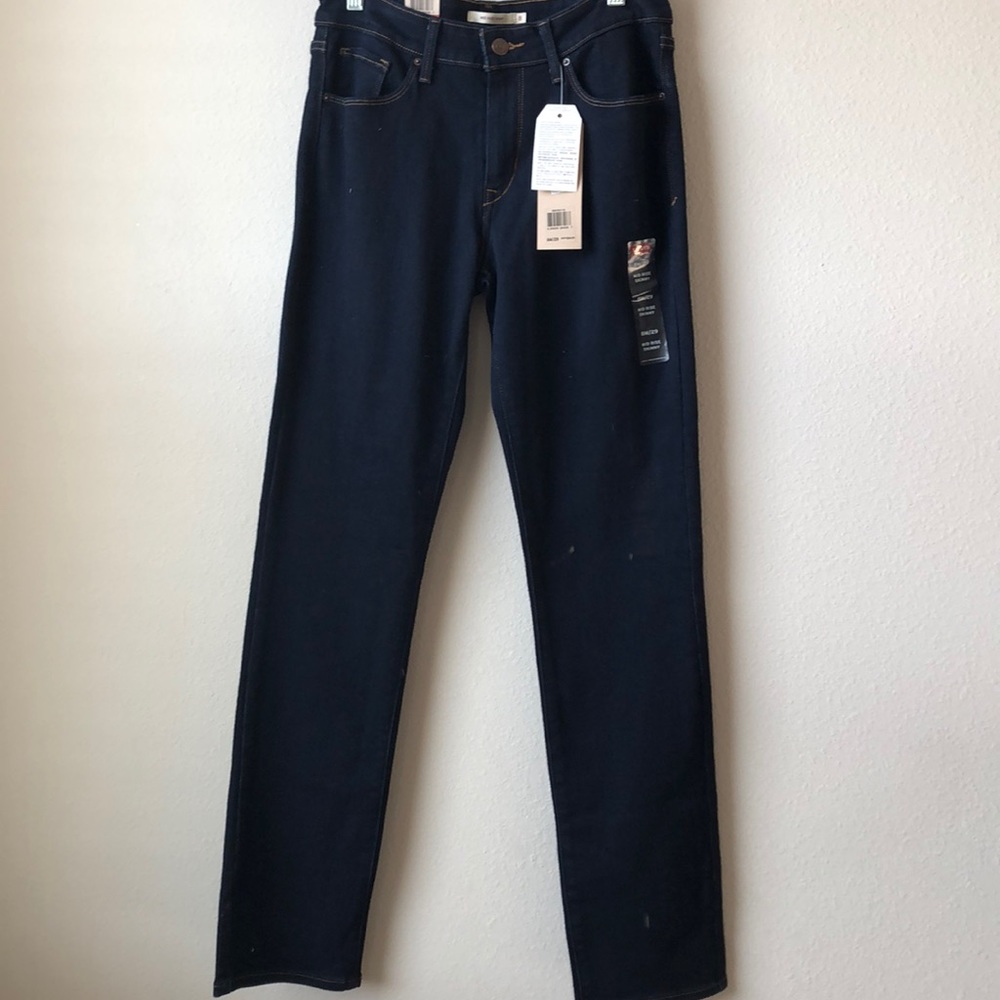 Levi’s Jeans Size 8/29 Brand New